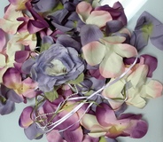 Лепестки роз  (Сиреневые)  FL001