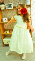 Праздничное платье для девочки с Французским шитьем (Молочное) KD-318