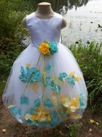 Детское платье с Разноцветными Лепестками Роз (Бирюзовый/Желтый) KD-160